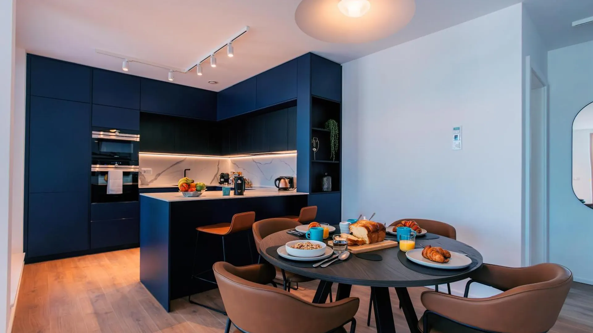 Media Bay Apartments In Kirchberg By Rentaroo Luxemburg