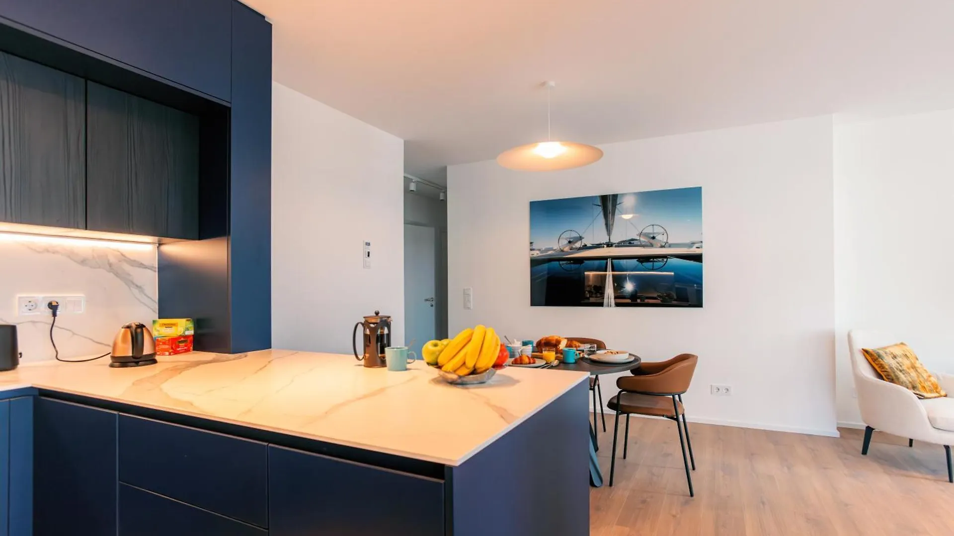 Media Bay Apartments In Kirchberg By Rentaroo Luxemburg
